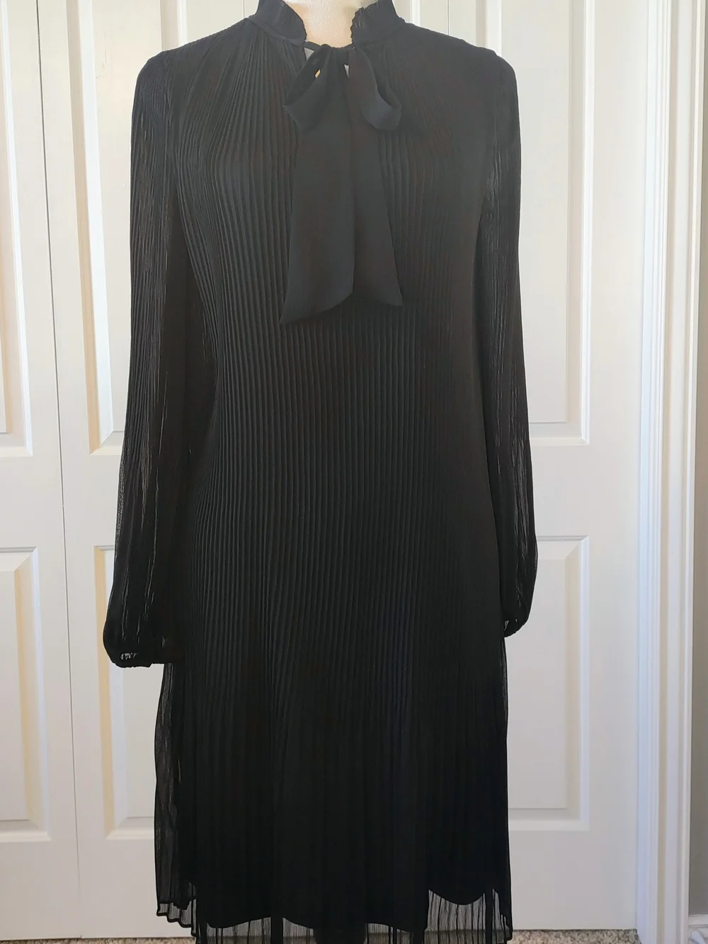 DKNY Black Pleated Tie-Neck Long Sleeve Dress